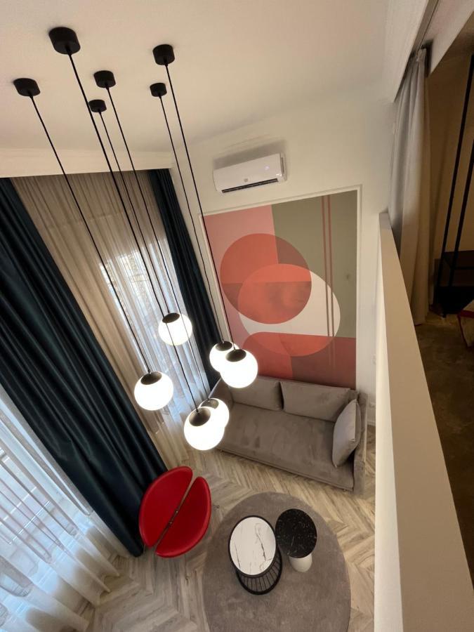 Central Gallery Apartment Debrecen Buitenkant foto